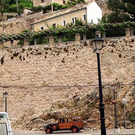 קואנקה Alojamientos Turisticos Casco Antiguo II מראה חיצוני תמונה